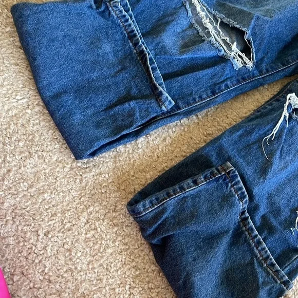 Dollhouse jeans - Picture 4 of 8